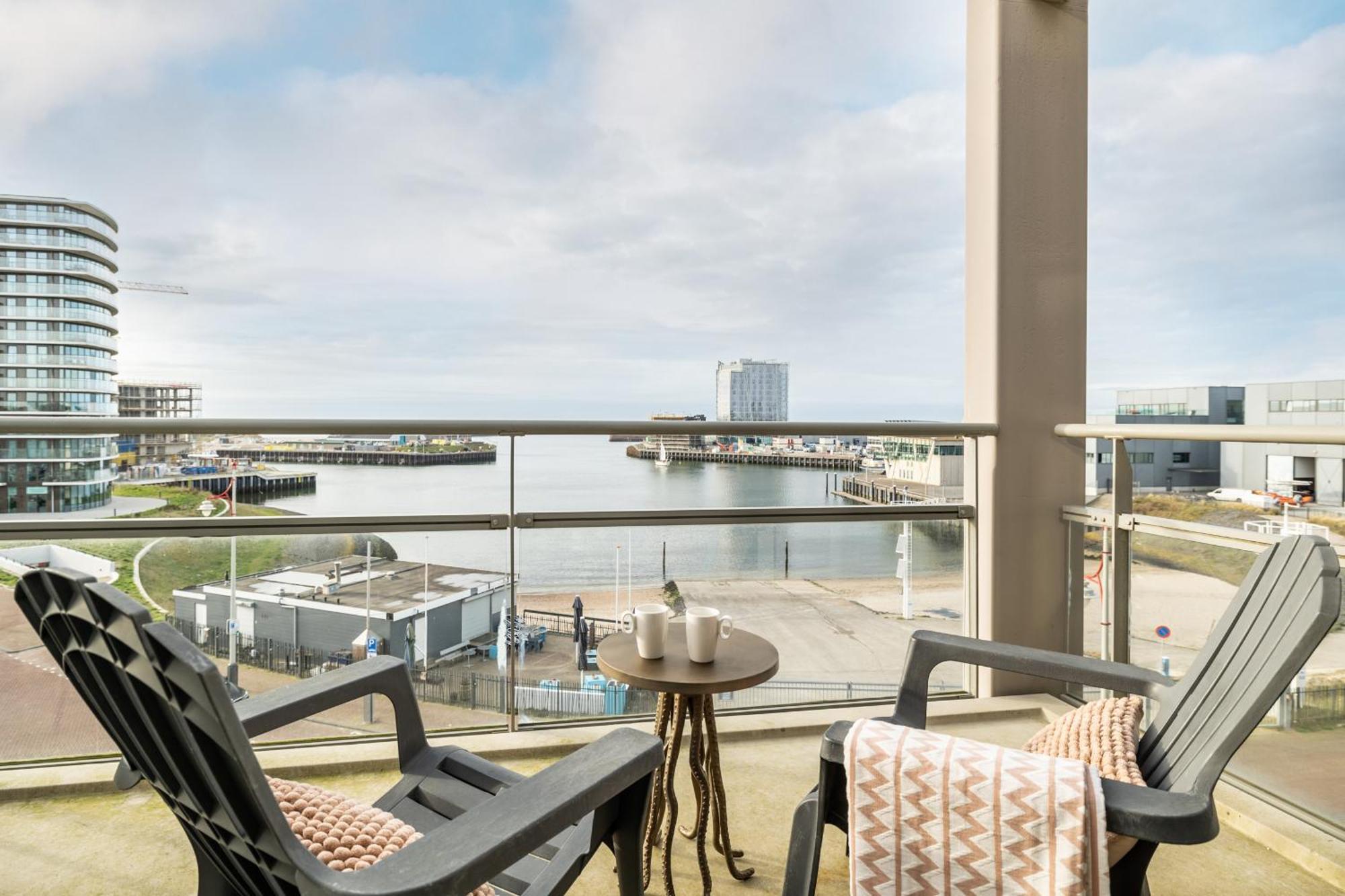 BizStay Harbour III Scheveningen Apartments Den Haag Zimmer foto