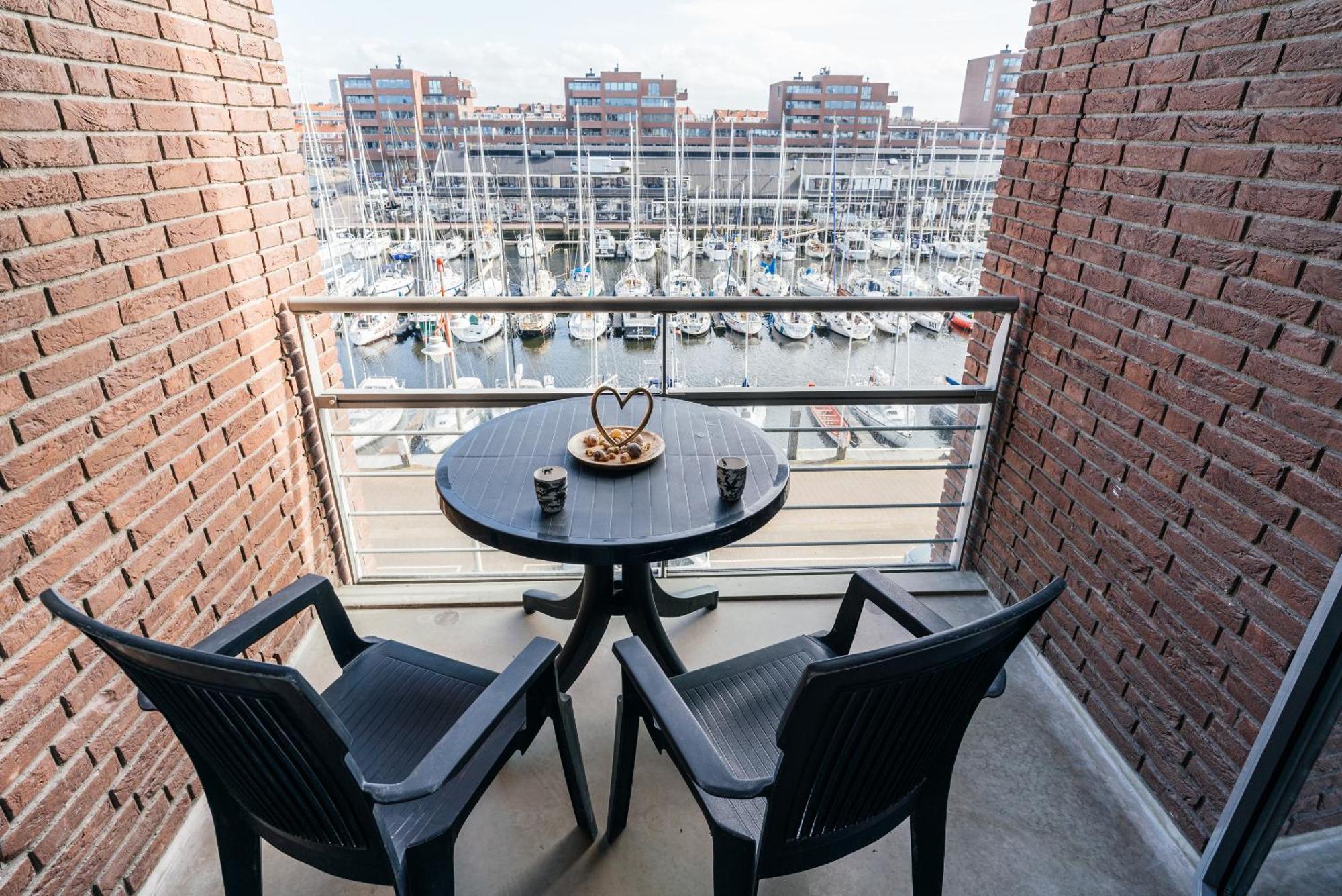 BizStay Harbour III Scheveningen Apartments Den Haag Zimmer foto