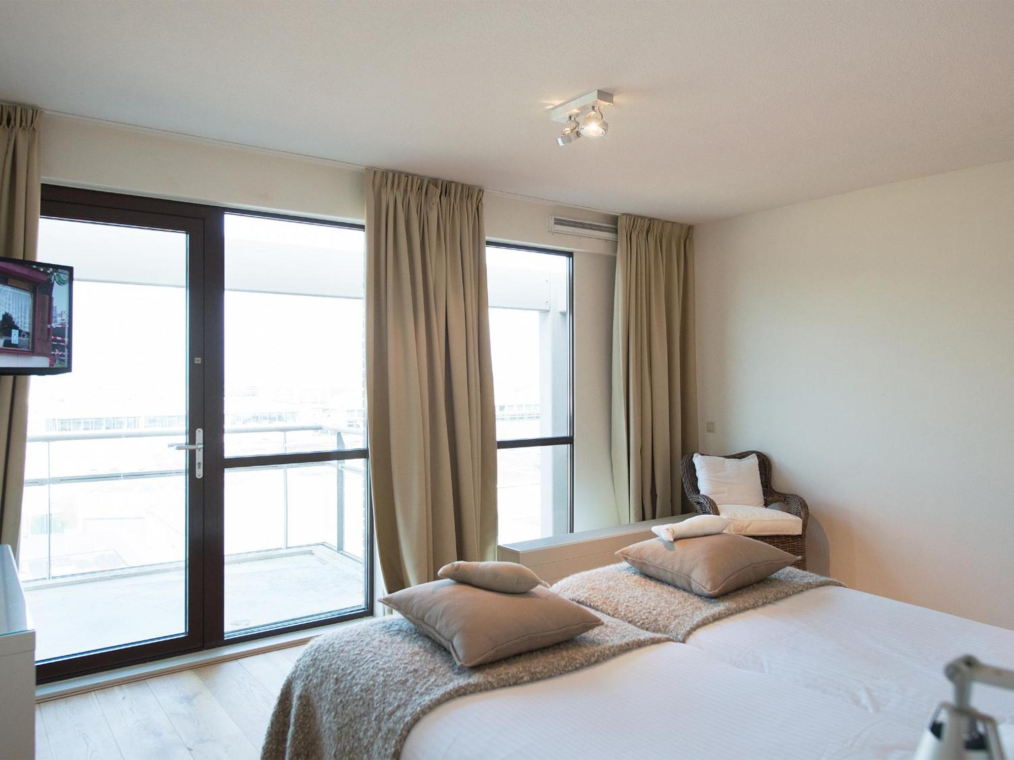 BizStay Harbour III Scheveningen Apartments Den Haag Zimmer foto